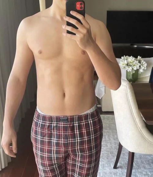 Cherche femboy/trans/sissy sur paris ;)