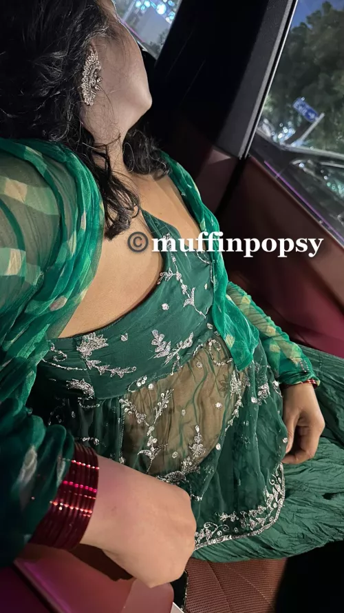 Couple seeking matured men for mfm 