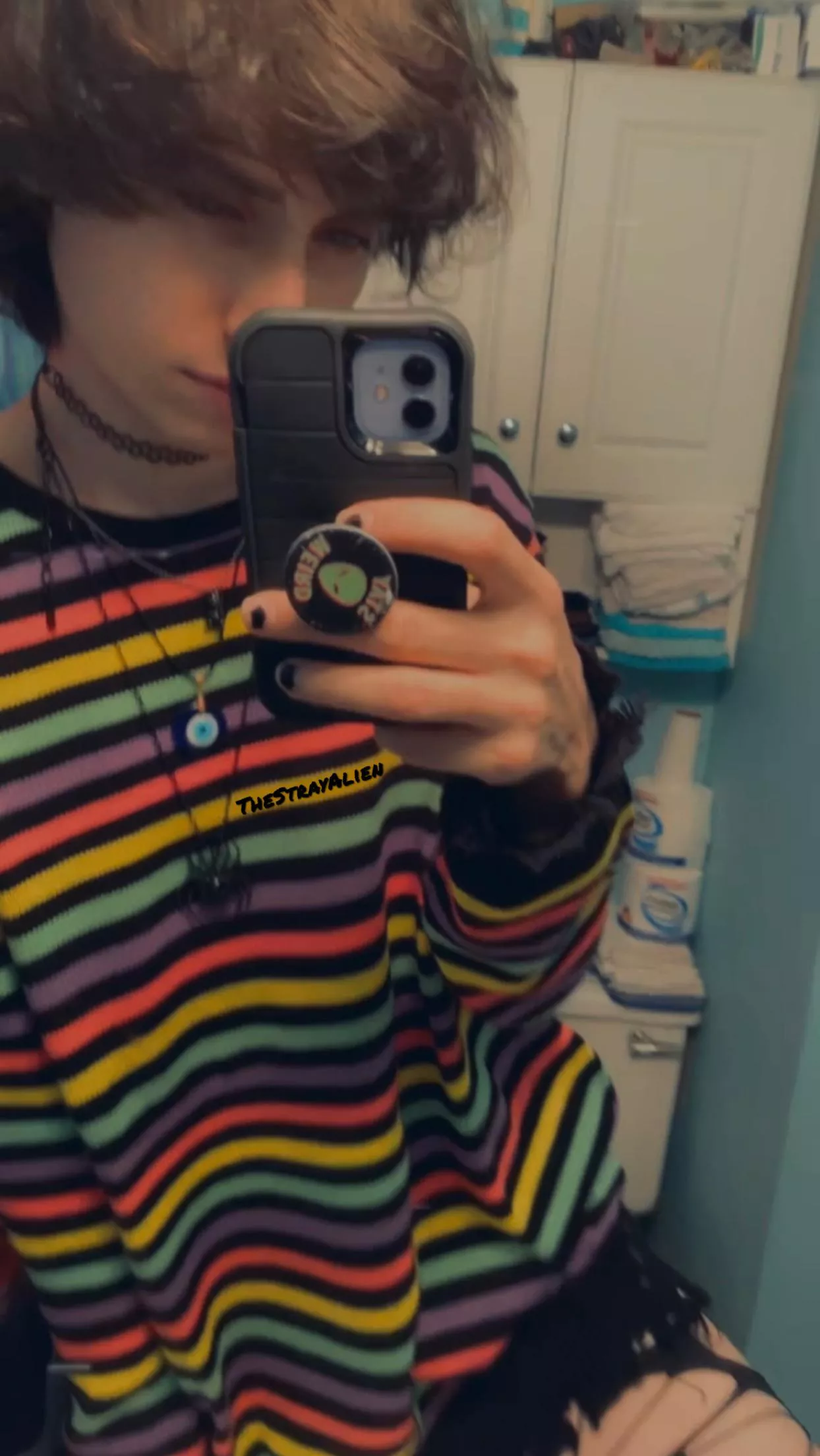 Cum play with me 🧸🗝️🚪💦