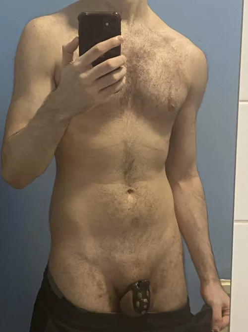 Day 90 locked now 💪 Post run cage check