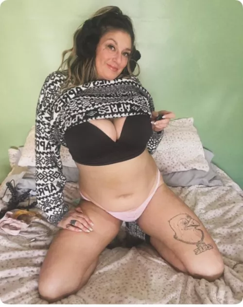 Do you guys like panties? 😛💦