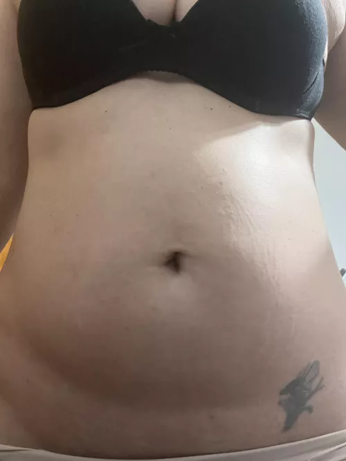 Do you want to enter my belly? So cozy here {f}