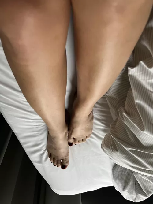 Done putting lotion for my feet 