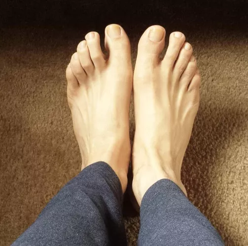 Happy Toesday!
