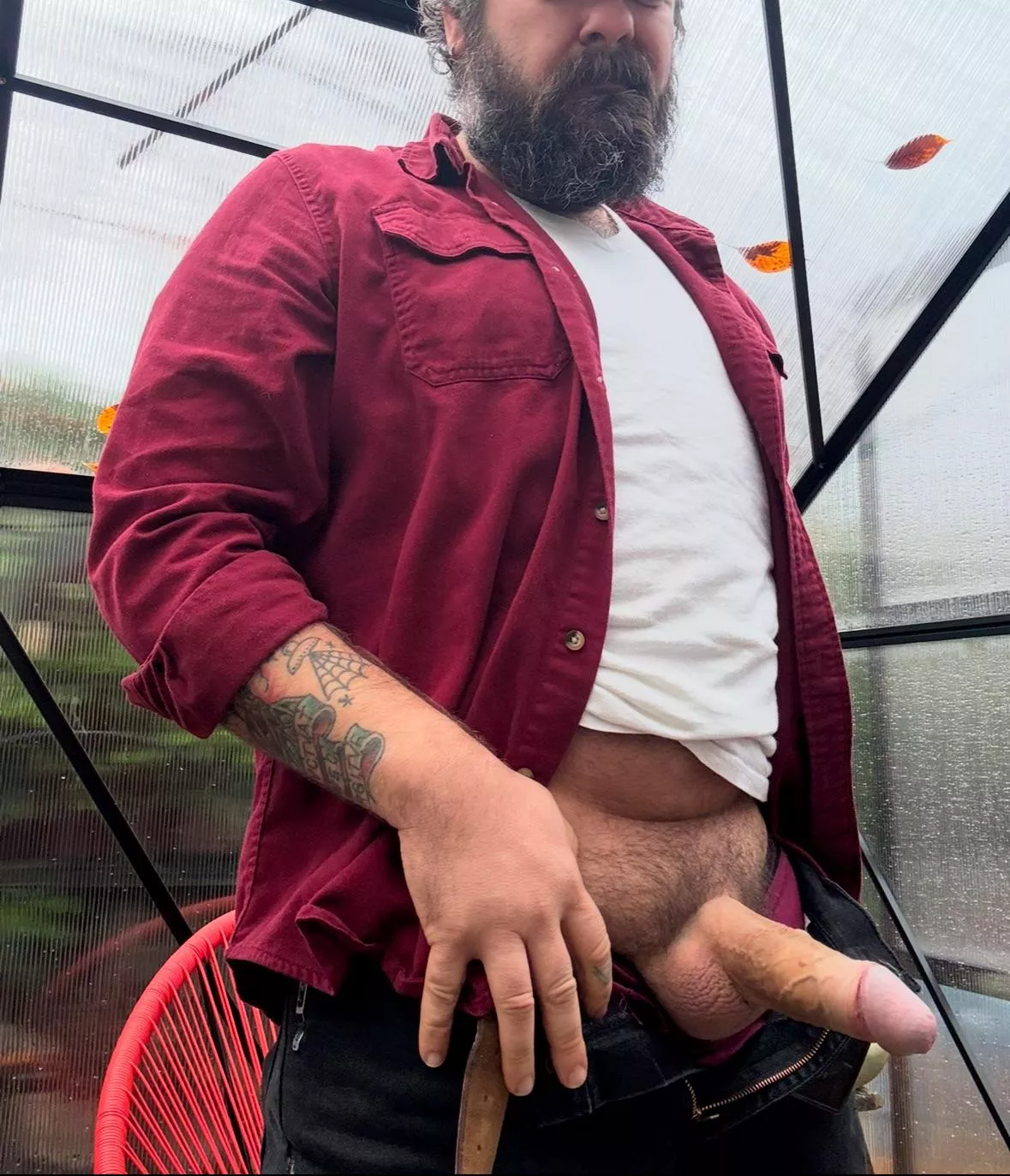 Have you ever fucked in a greenhouse? #PDX