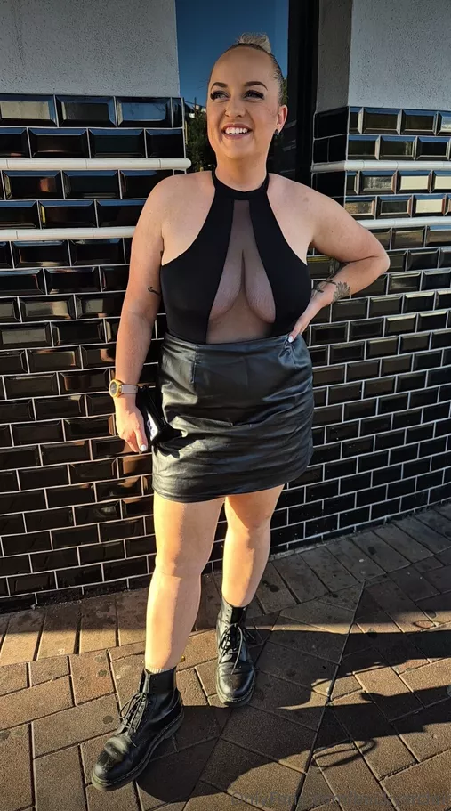 I wore this to my work xmas party. Rob & Carter from sales spit roasted me 5 hours later.