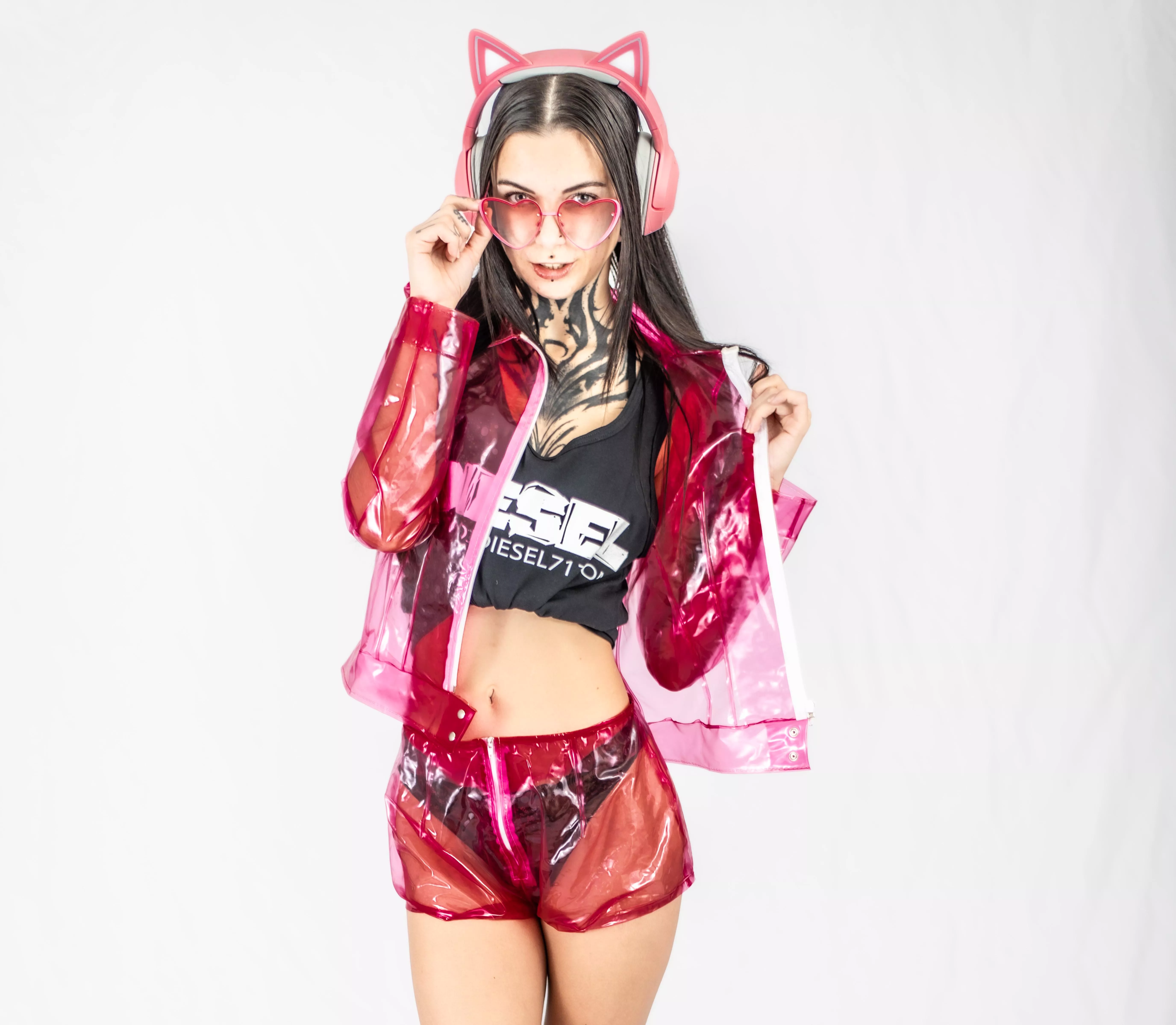 If only pink could be the de facto standard for clubware! [OC]