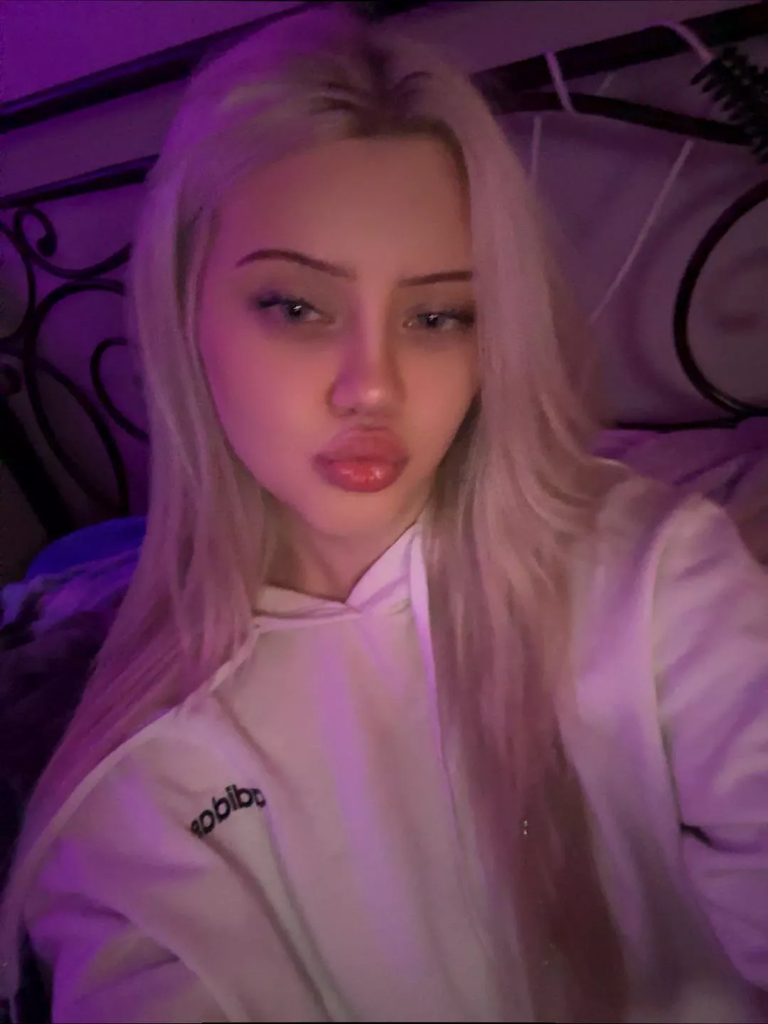 If you’re not on your knees when you’re sending then you don’t deserve to. 