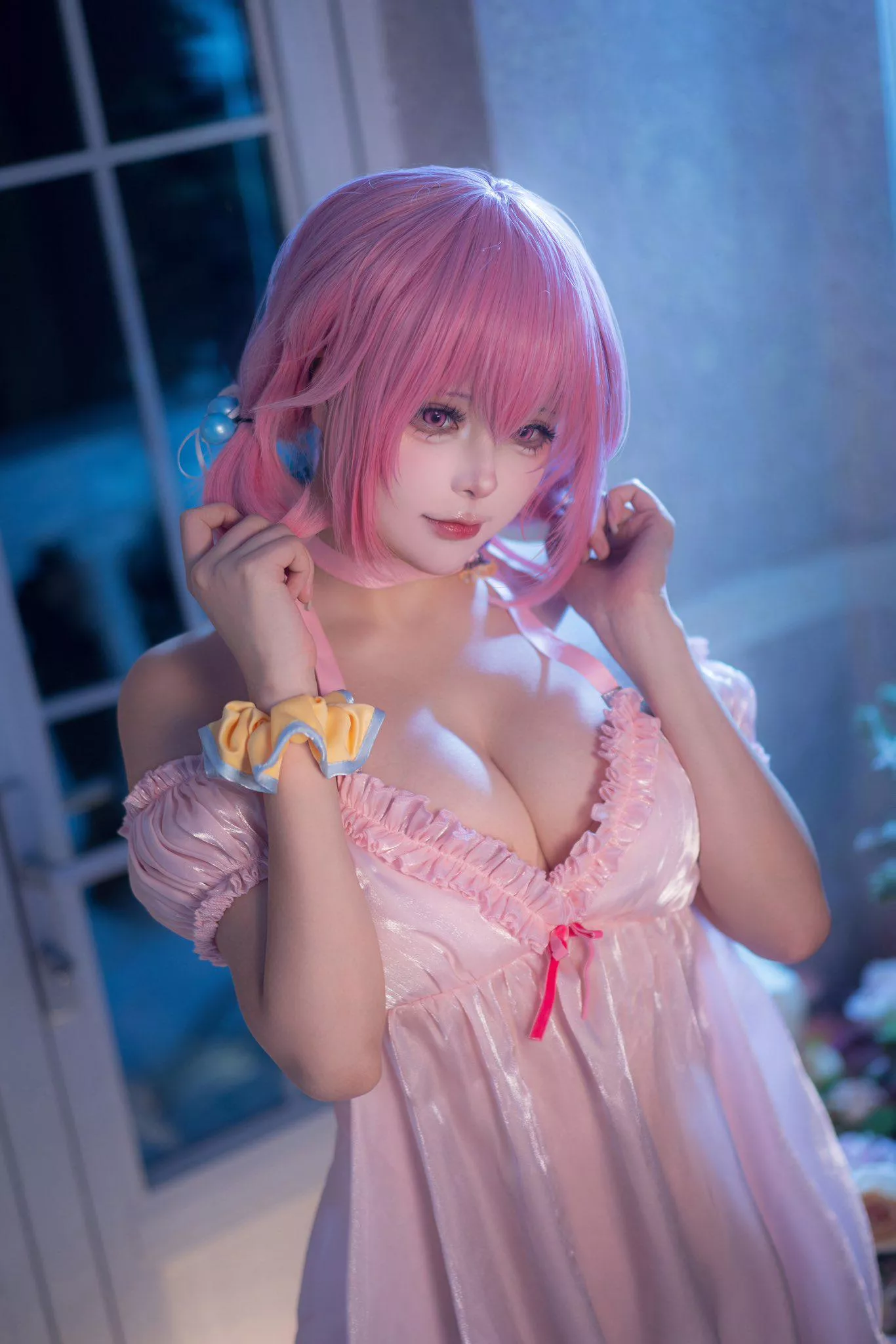 @Lilium725 - Bocchi the Rock Night Mode Cosplay