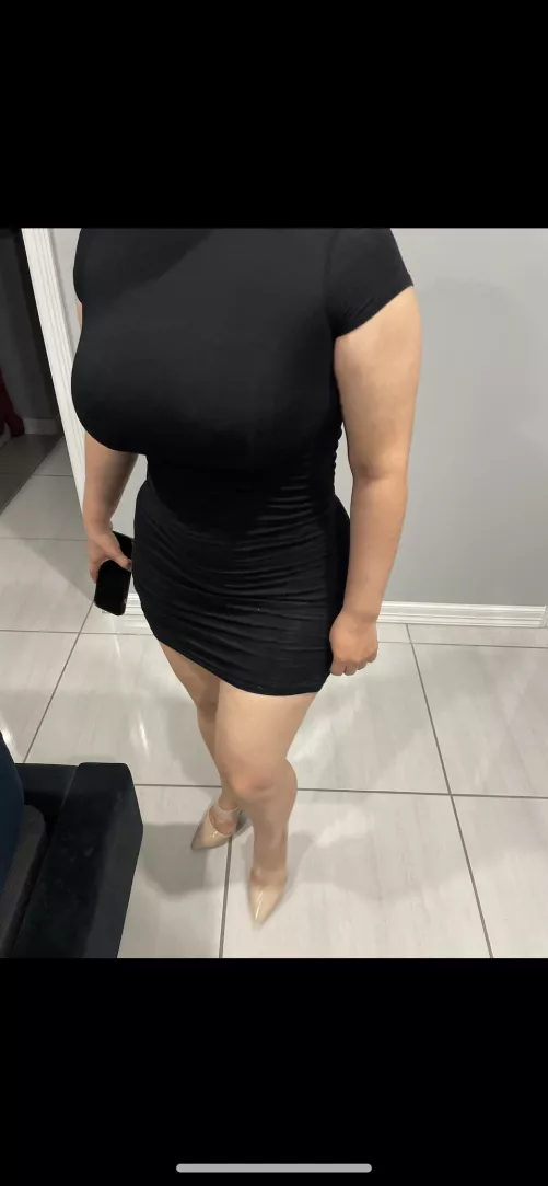 Looking for a couple of bbc or hung guys ! Mcallen area !! 