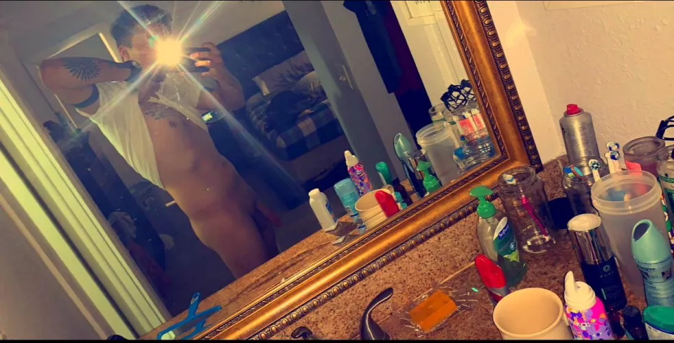 (M4F) Hung Bull in Kendall 