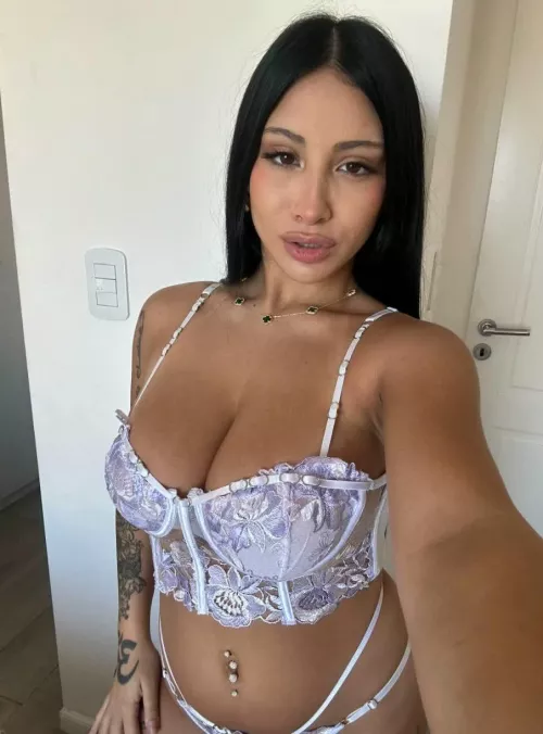 Nothing beats the feeling of cum hitting my body, makes me feel like the perfect wife
