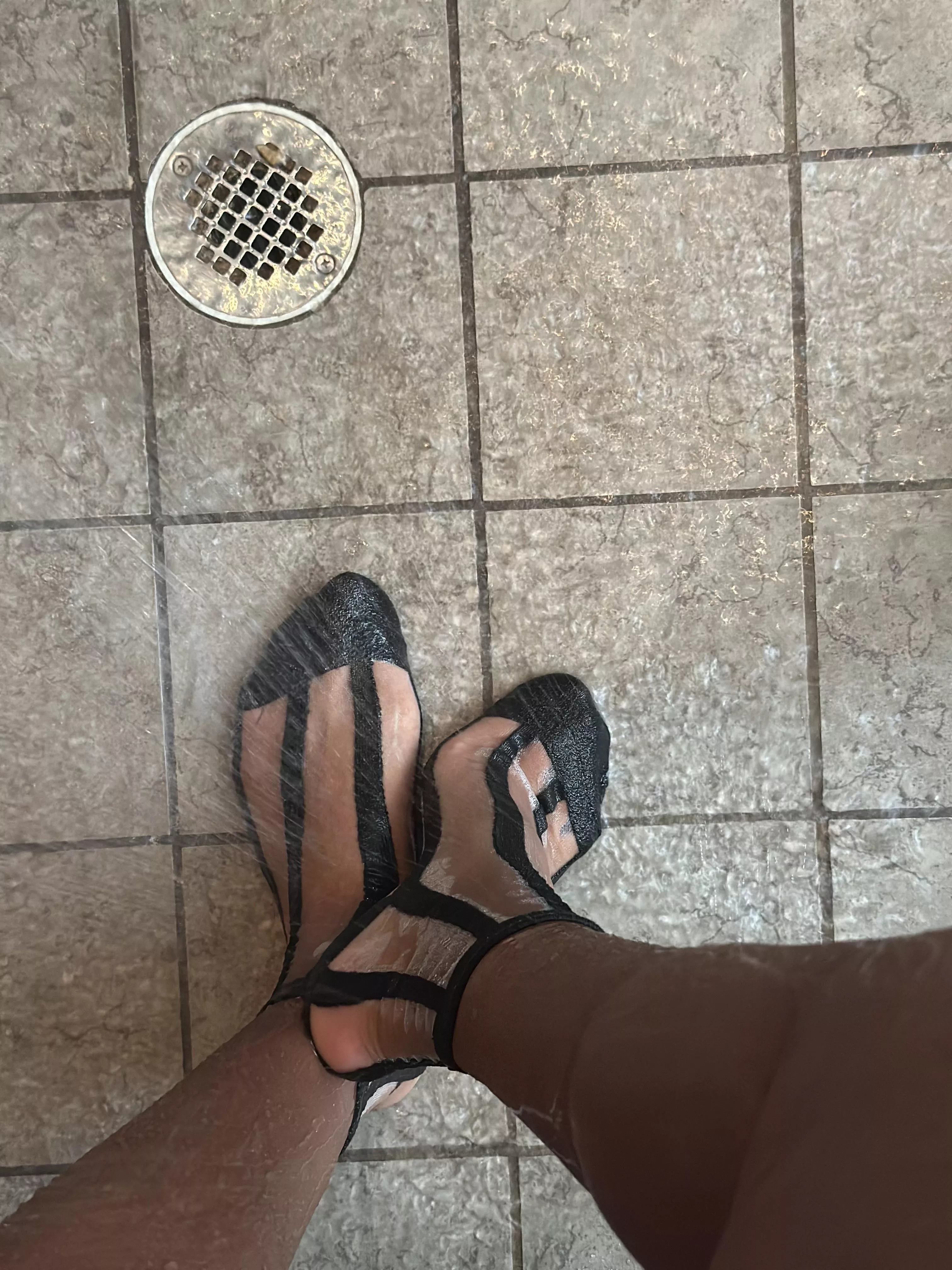 Nylon socks in the shower 🚿 