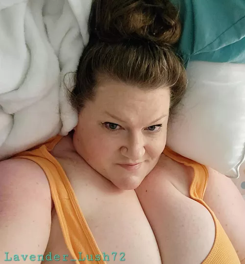 Play-time before sleep-time 😈 [F52]