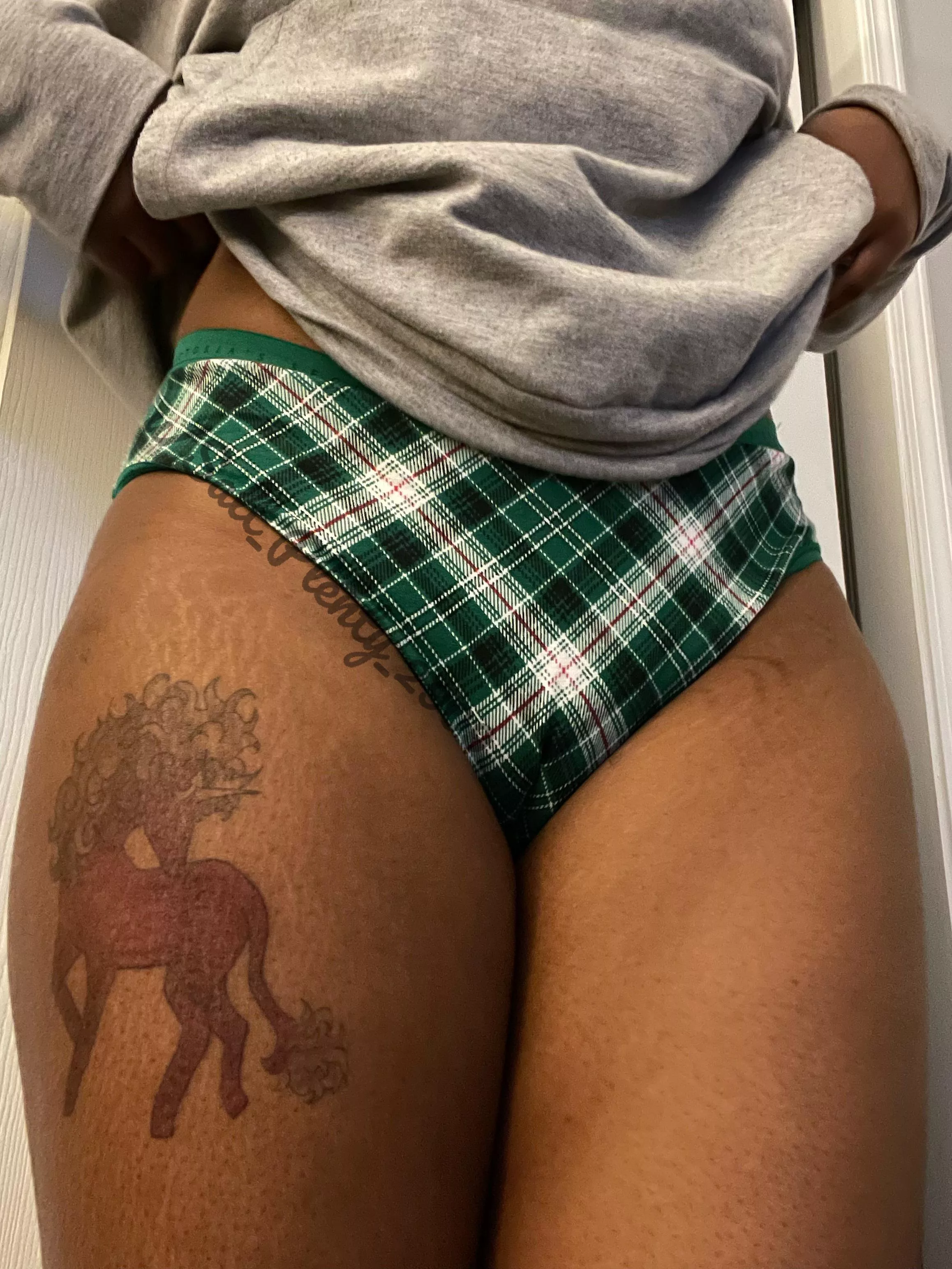 [selling] Who says you can’t get a present for yourself? 