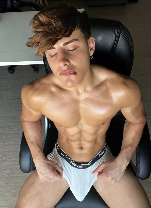 Sit on me and ride me