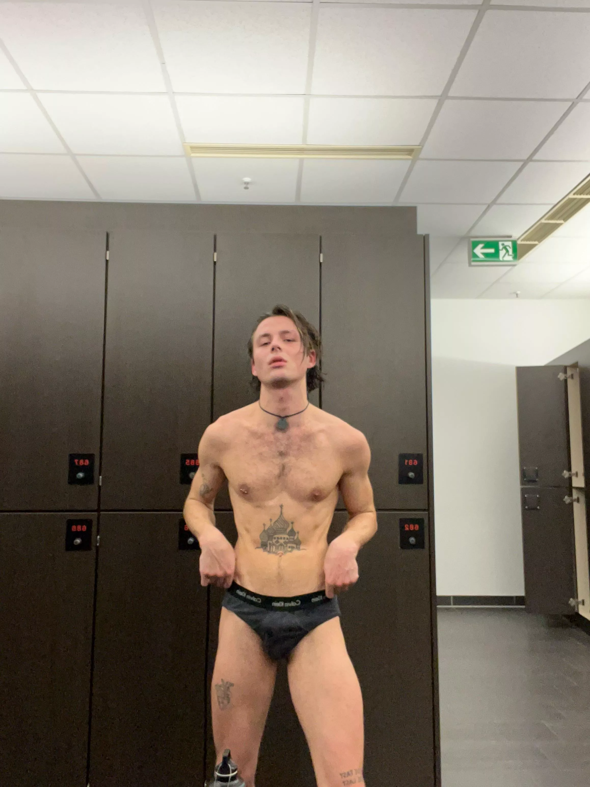 Some lockerroom action? 😈