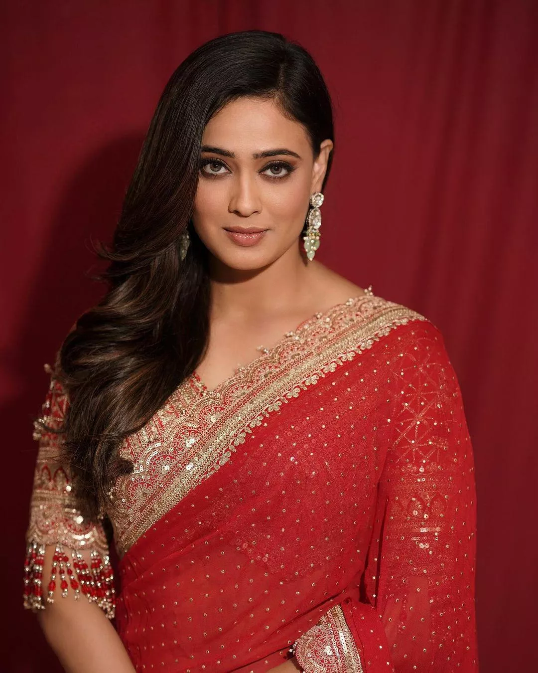 Someone please own me as my Shweta Mommy