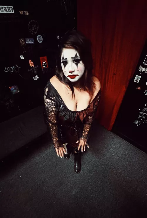 Talk down to me or worship me? 