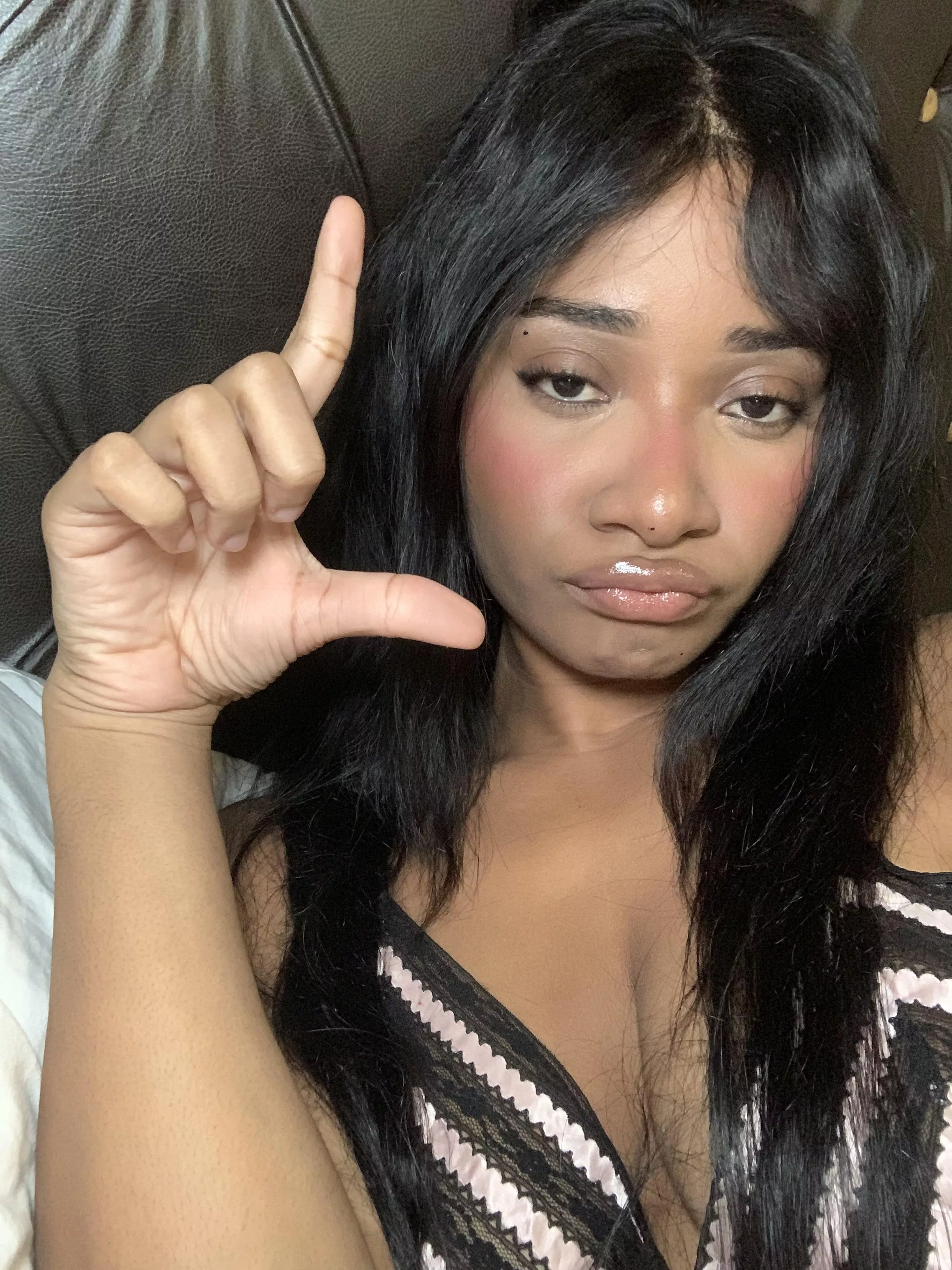 that paycheck you got is mine, send now u loser 