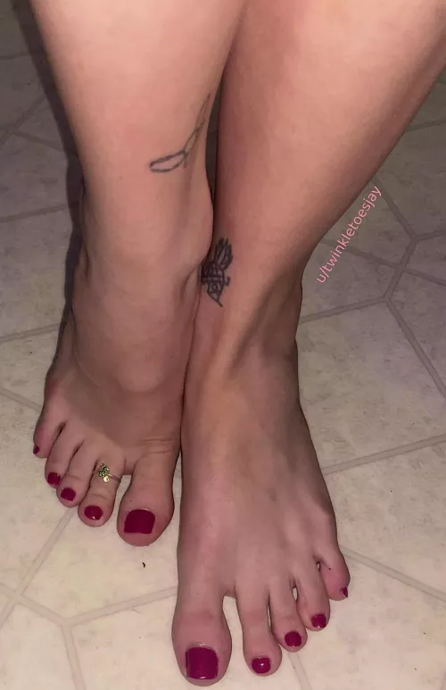 The sweetest toes 💋😉