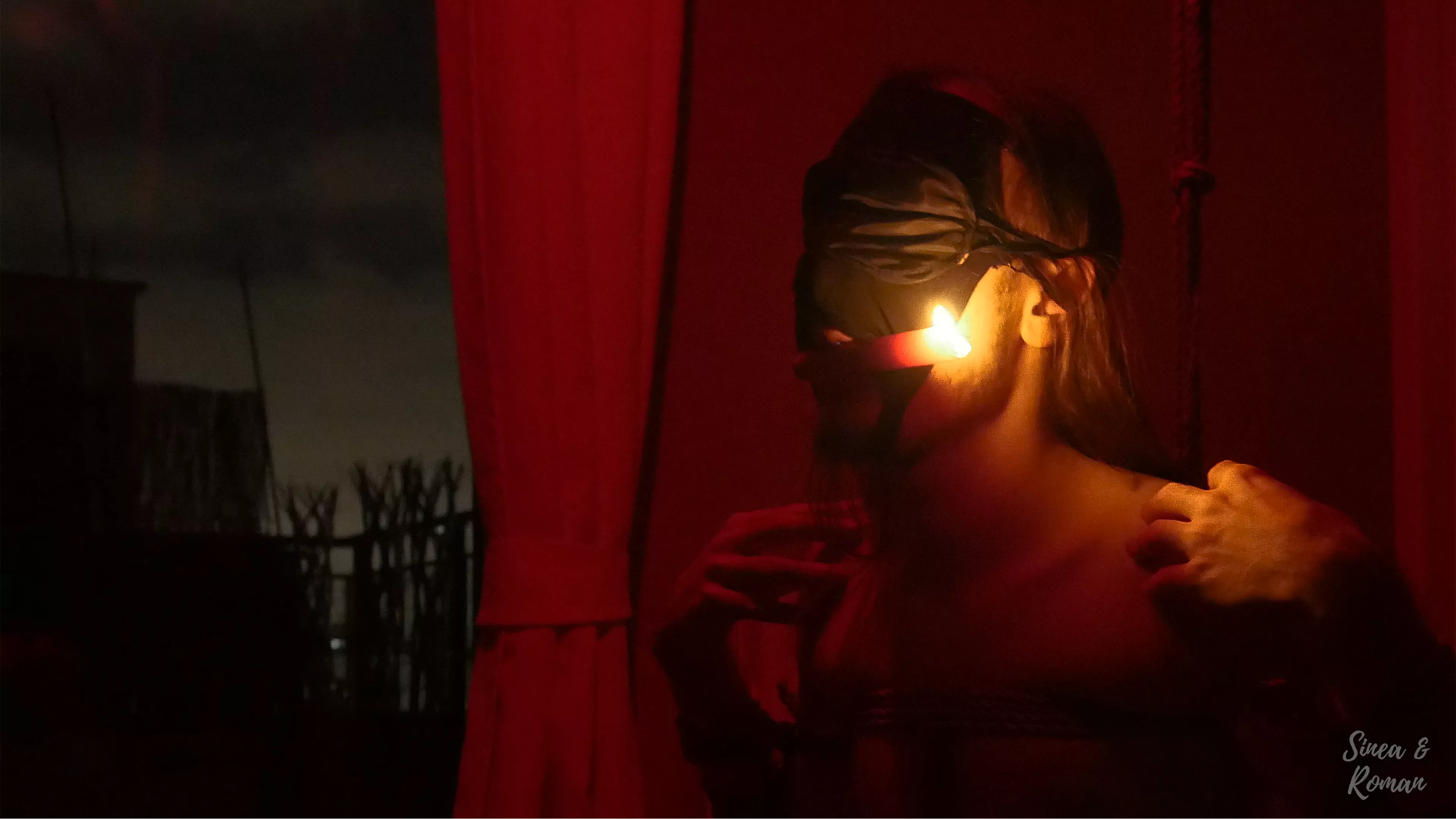 Today is St. Andrews Day and in Poland, we have a tradition of fortune-telling by pouring candle wax through the hole in the key 🕯️ We don't have a key with a big enough hole but we do have ropes 🪢 So I tied up Roman and made him pour it by hold