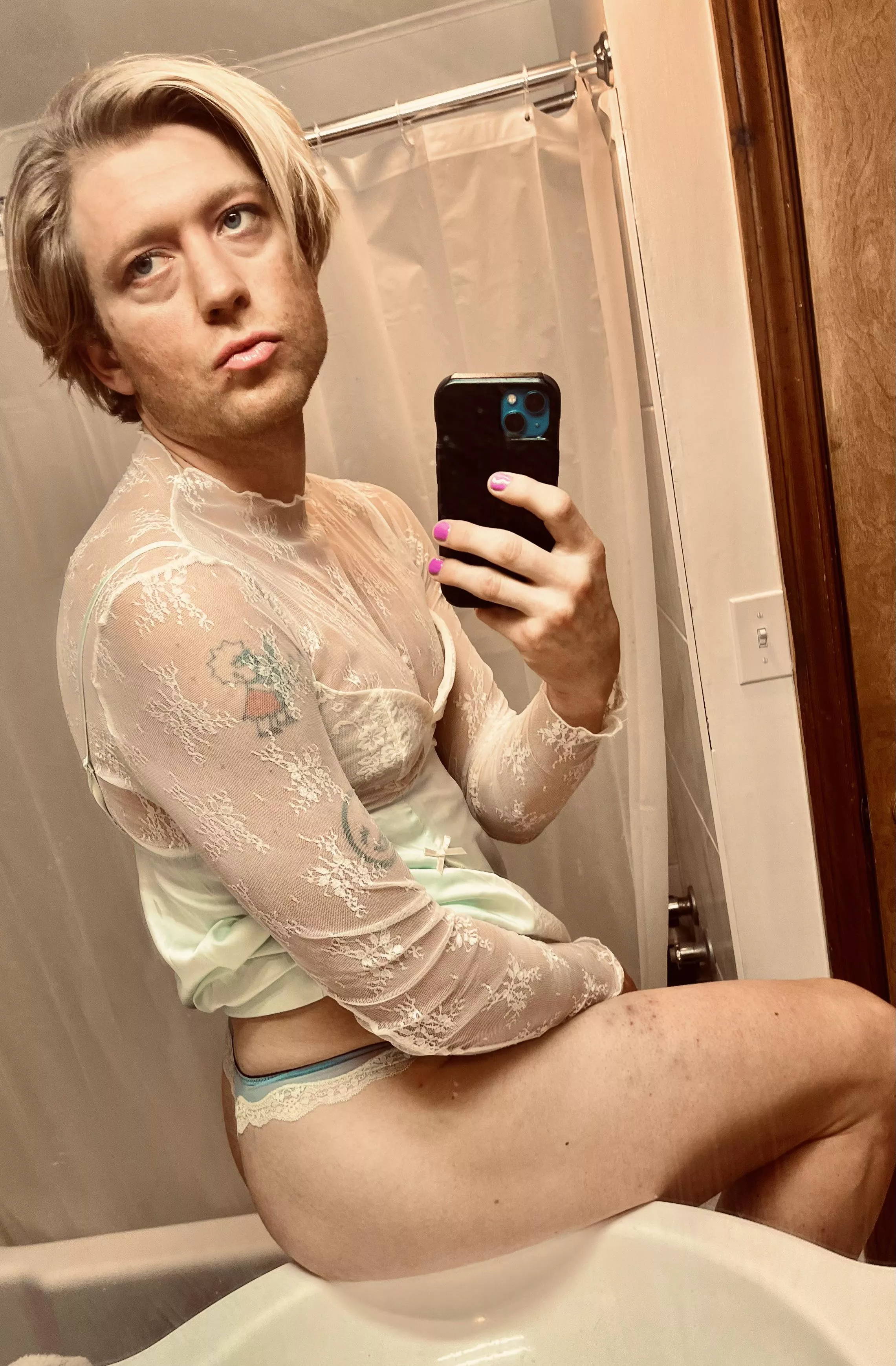 Trying to look pretty for you