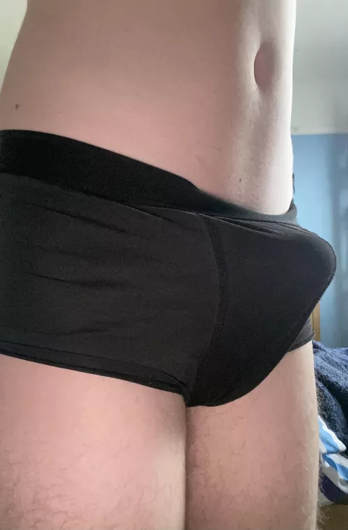 twink bulge at your service