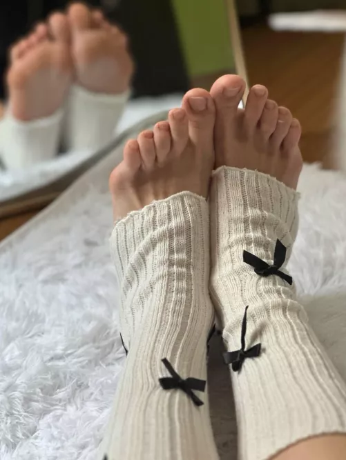 What’s your first move—sniff, lick, or suck?