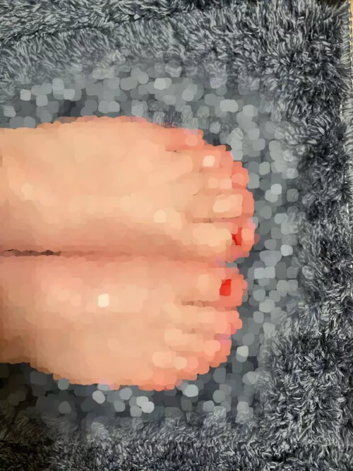 You better be thankful for my pixels today, go ahead, goon to them, do it 