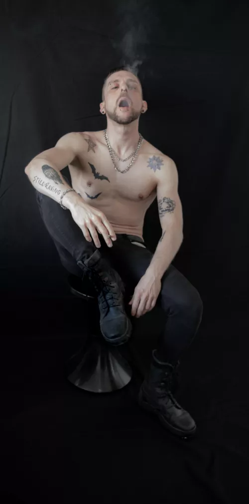 You only exist to obey and please me, should I remind you that you belong to me? Come here with your master