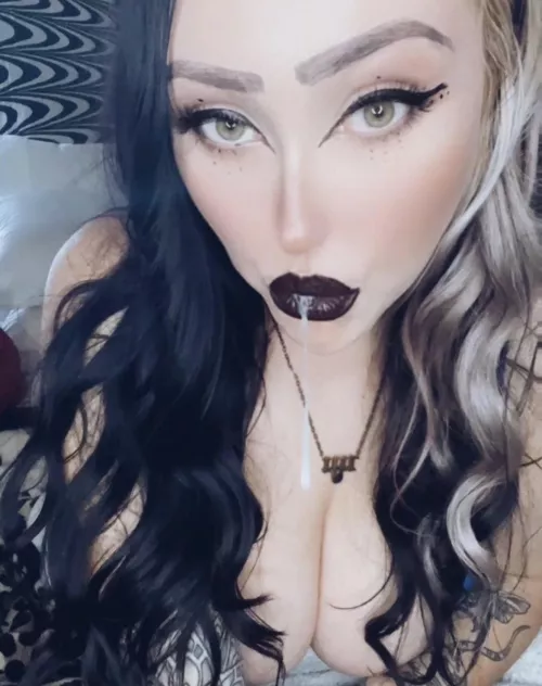 you seem dehydrated. let me fix that 🖤