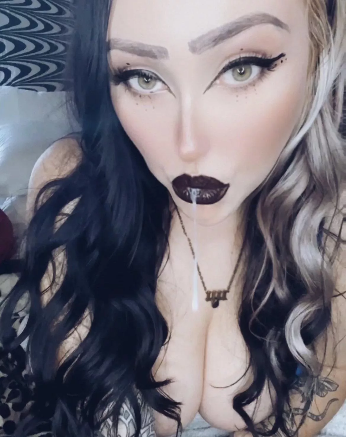 you seem dehydrated. let me fix that 🖤