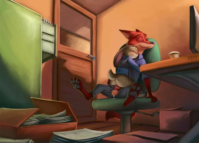 Break from all that paper work (S1M)