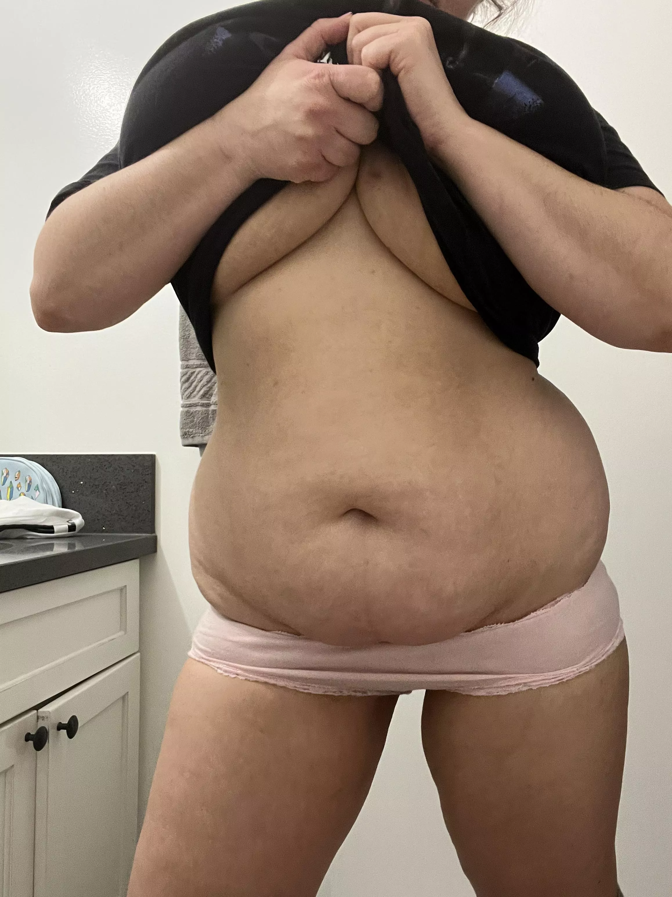 Can you handle an older mommy