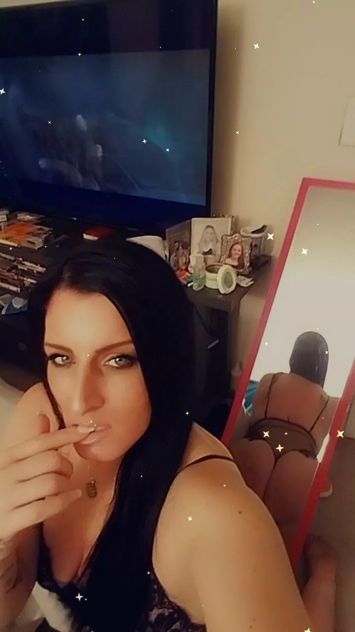 Come give me a good spanking 😉 