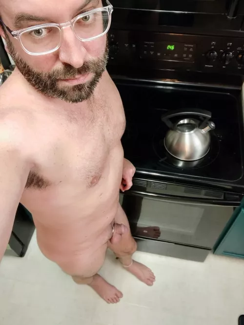 Do the kettle and I have something in common? (44)