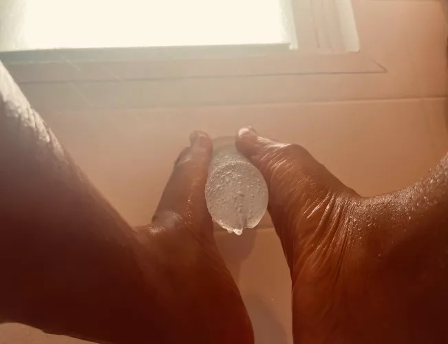 Having some shower fun 😘