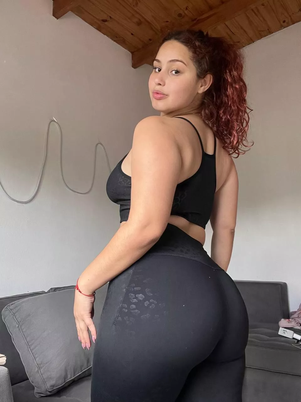 I go to the gym really bitch so everyone can see me