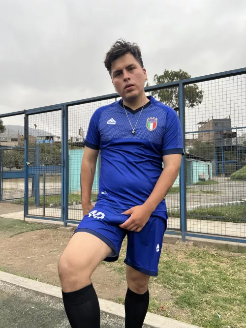 I'm sure my soccer player's bulge will drive you crazy Wanna play with it?