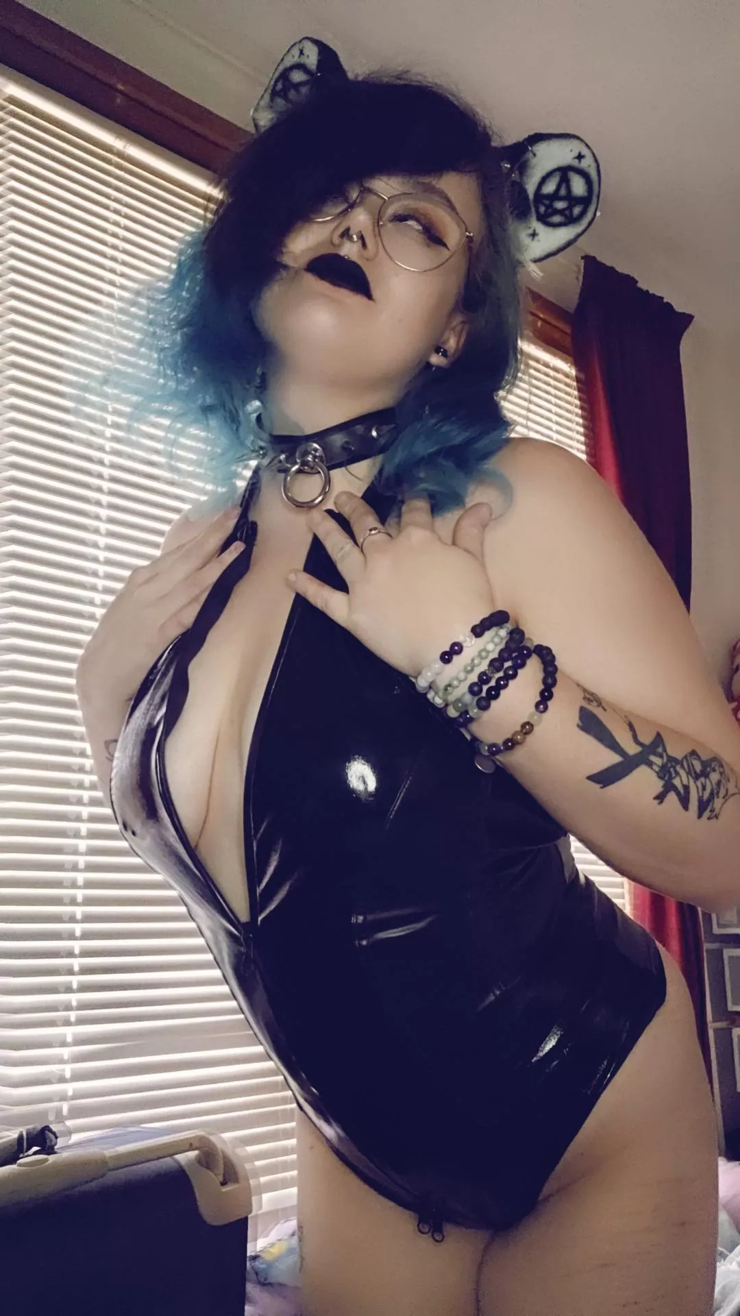 It's my bday so thought I'd share my birthday fit (F)