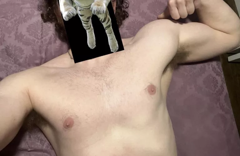 Love working out in tanktops