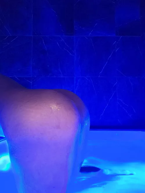 MF27 looking for BWC to join our MMF. 20-35 only please 