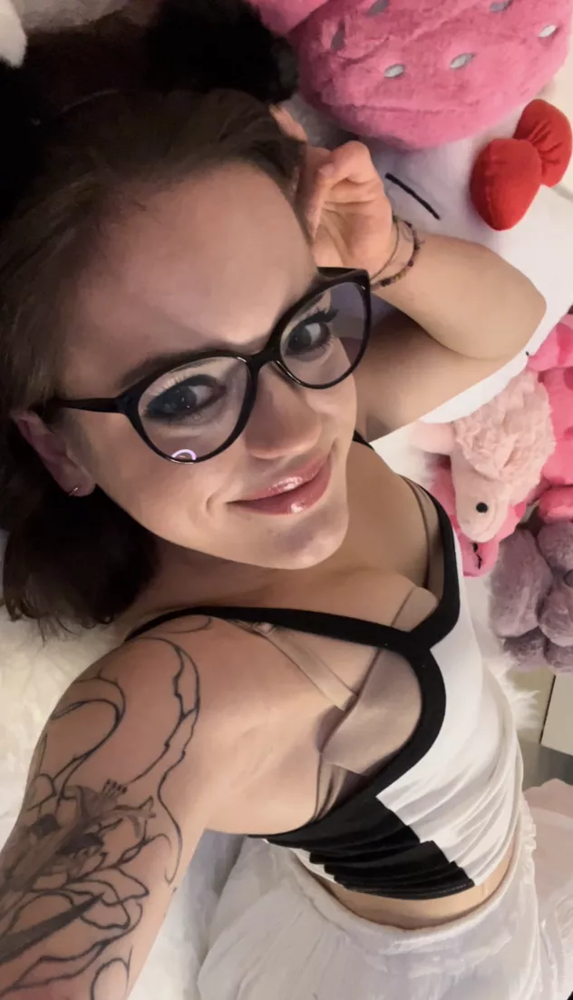 say yes for a naughty pic in your inbox