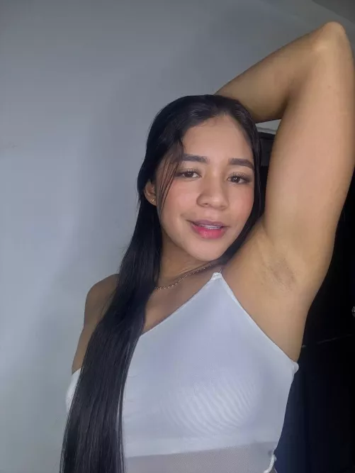 Sexy armpits are only real if they're from a gymgirl like me