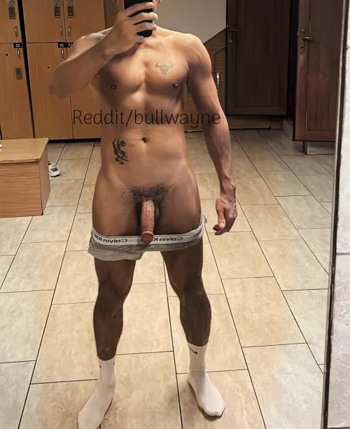 Suck me in locker room 