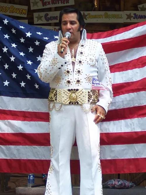 Suck me, suck me very dick