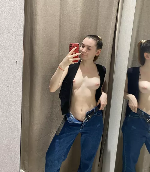 These selfies in the mirror are great for your excitement