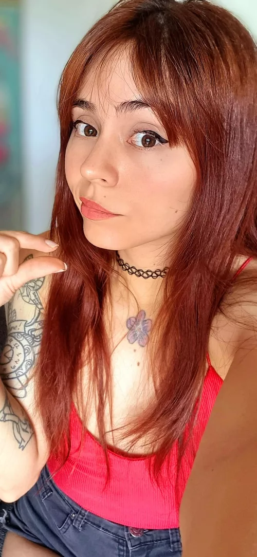 Your little shrimp 🦐makes me feel sorry for you😣 pathetic little boy.