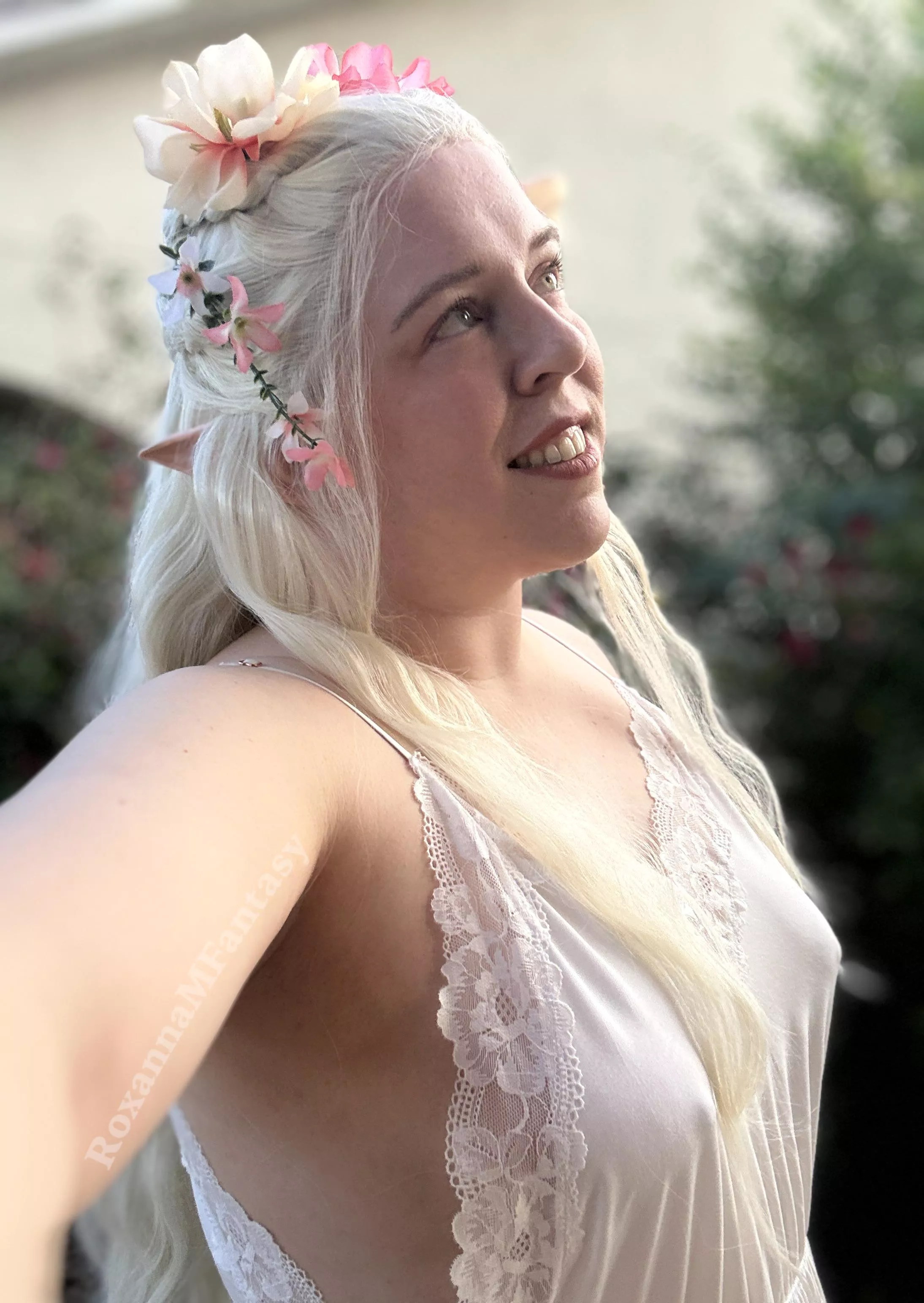 Are you the adventurer who would release her from her garden prison?